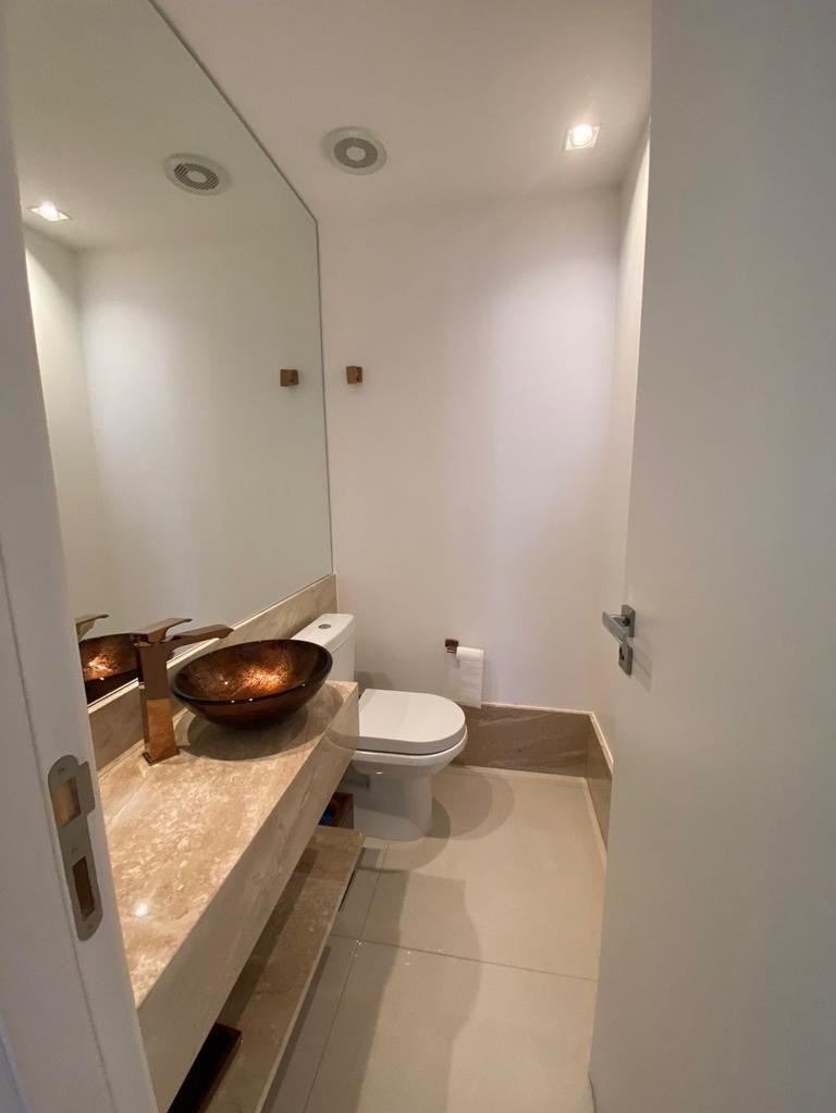 Apartamento à venda com 4 quartos, 229m² - Foto 19