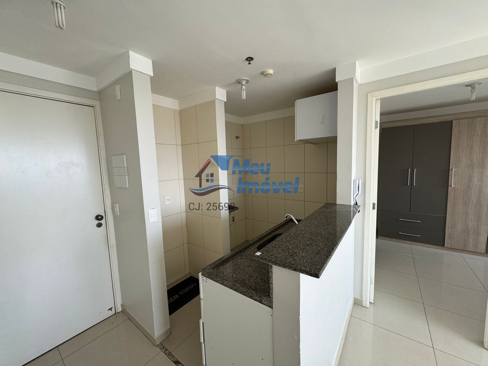 Apartamento à venda com 1 quarto, 32m² - Foto 6