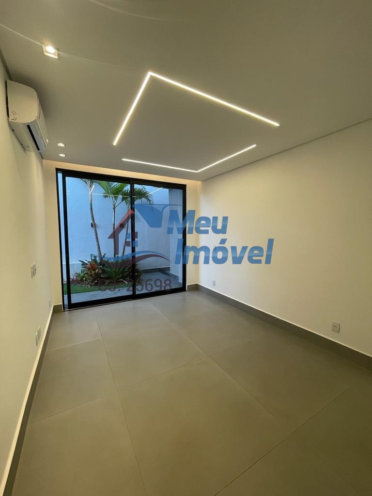 Casa à venda com 4 quartos, 365m² - Foto 11