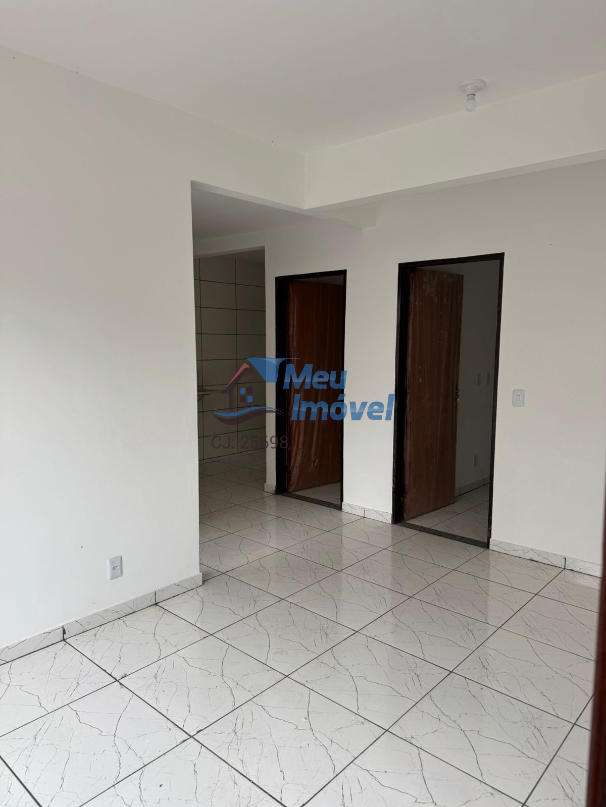 Apartamento à venda com 2 quartos, 45m² - Foto 1