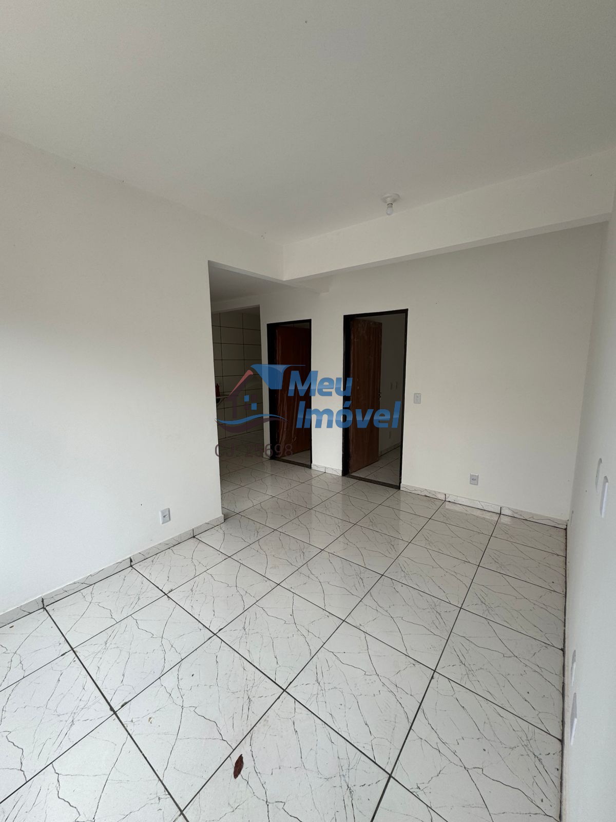 Apartamento à venda com 2 quartos, 45m² - Foto 3