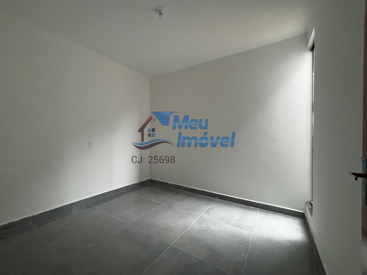 Casa à venda com 3 quartos, 102m² - Foto 8