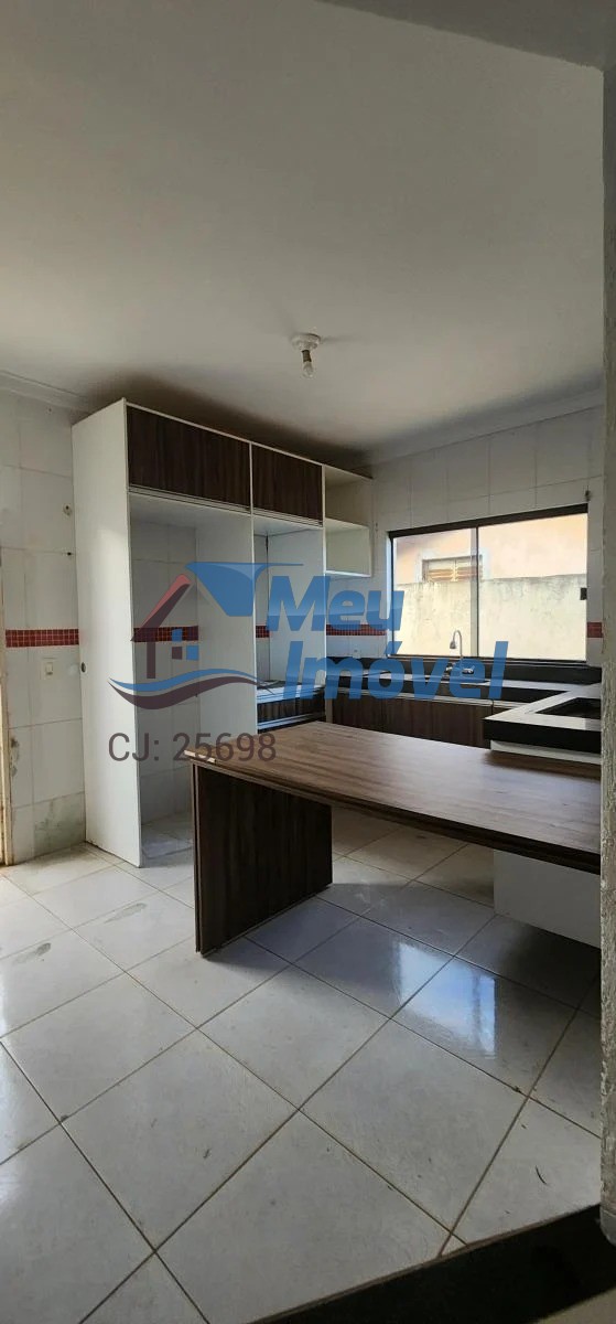 Casa à venda com 3 quartos, 120m² - Foto 14