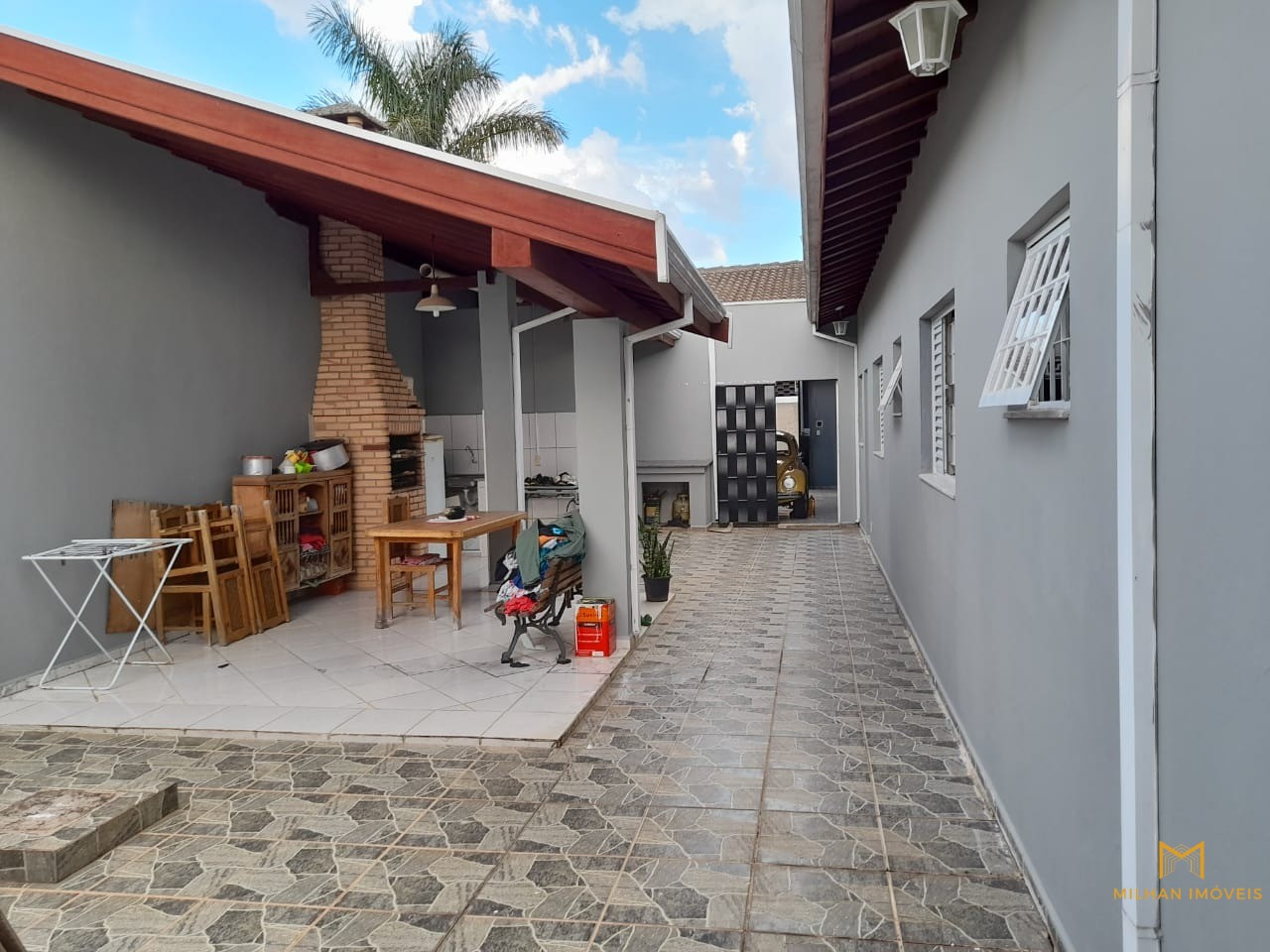 Casa à venda com 3 quartos - Foto 1