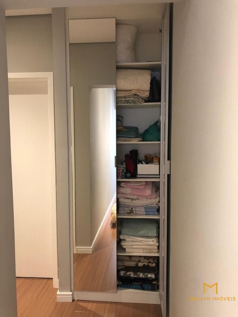 Apartamento à venda com 2 quartos, 69m² - Foto 9