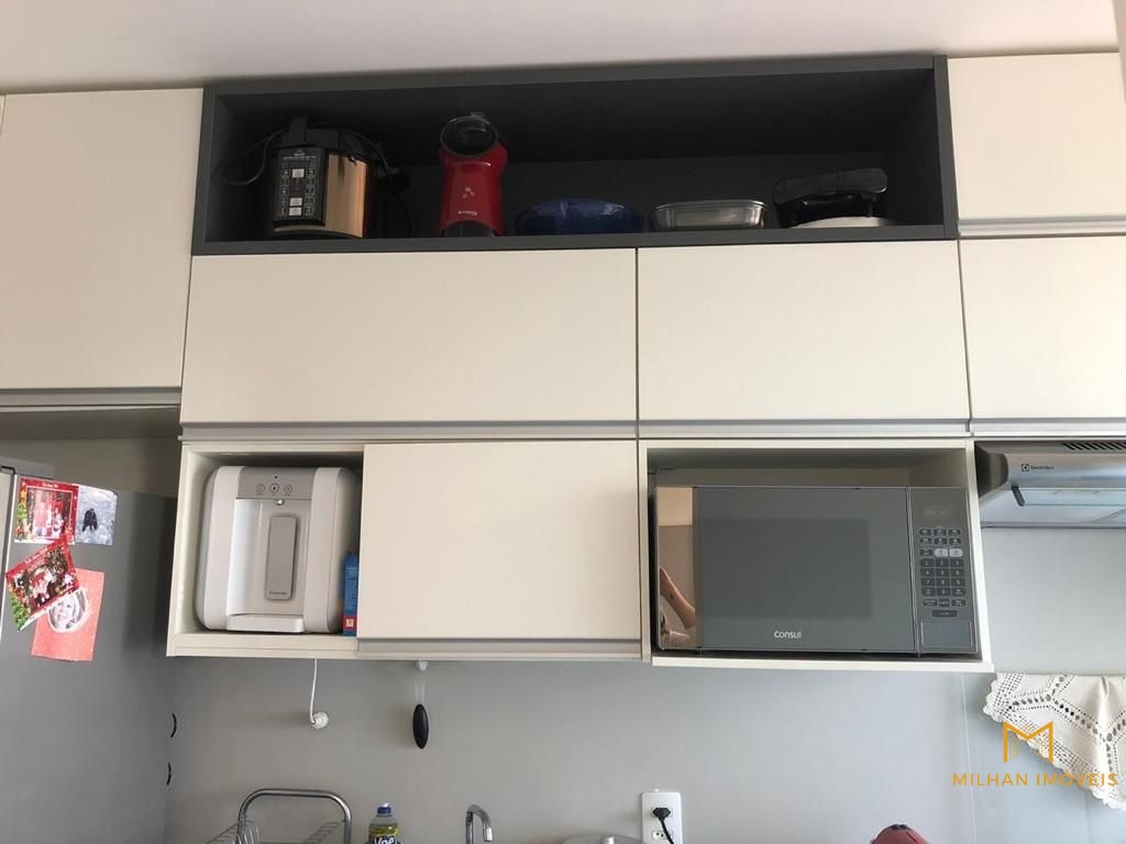 Apartamento à venda com 2 quartos, 69m² - Foto 5