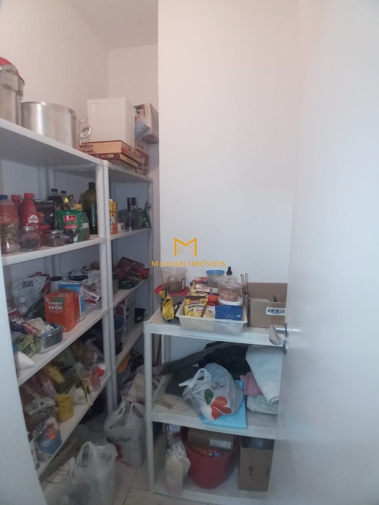 Apartamento à venda com 4 quartos, 188m² - Foto 21