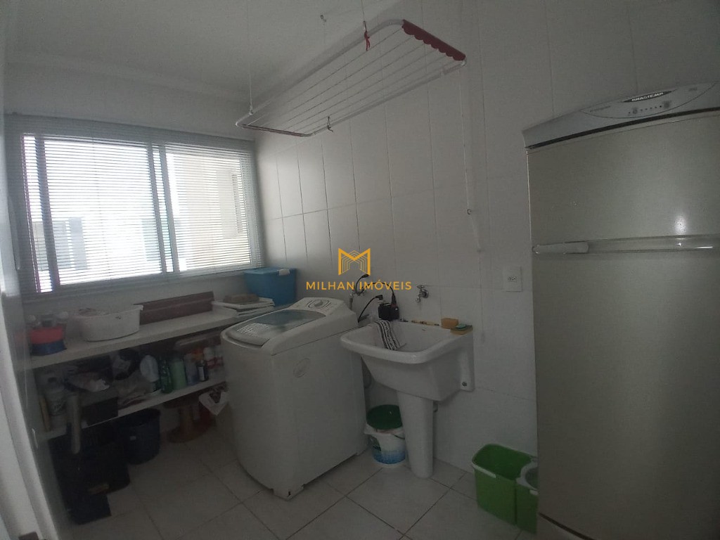 Apartamento à venda com 4 quartos, 188m² - Foto 22