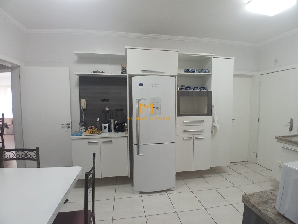 Apartamento à venda com 4 quartos, 188m² - Foto 20