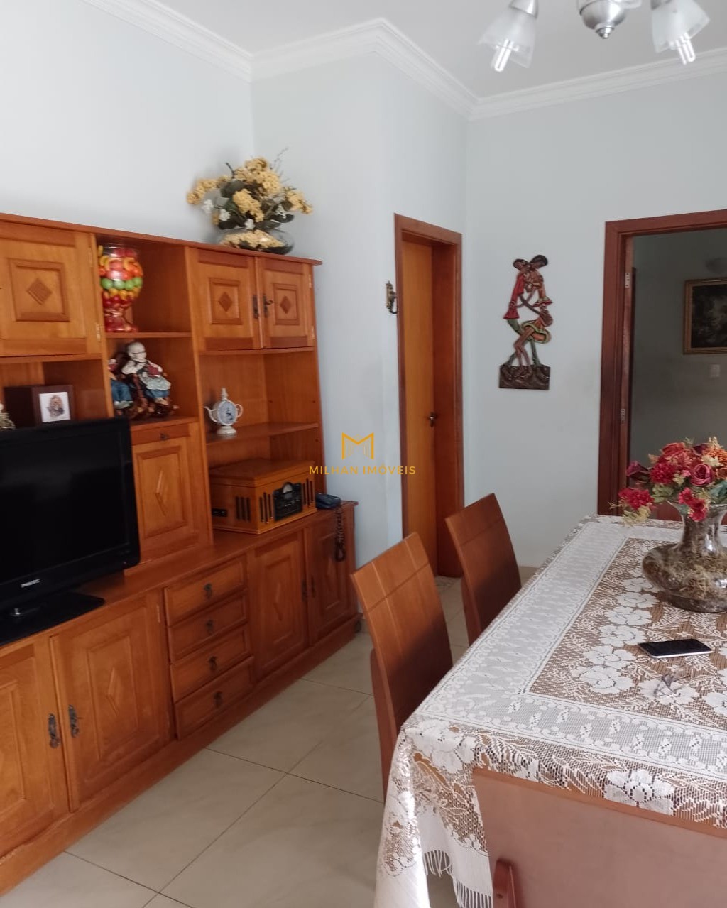 Casa à venda com 3 quartos, 235m² - Foto 9