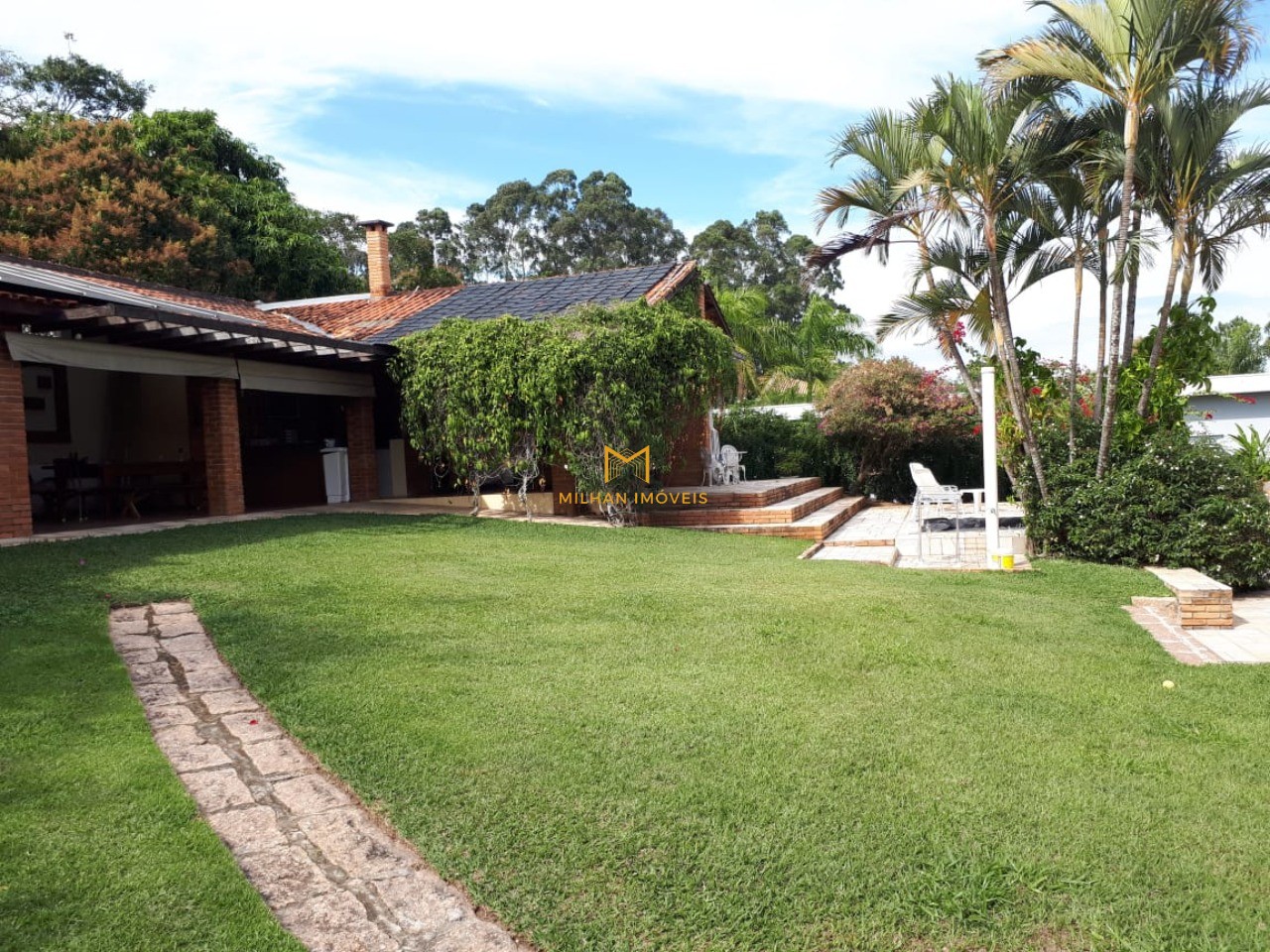 Casa de Condomínio à venda com 4 quartos, 450m² - Foto 5