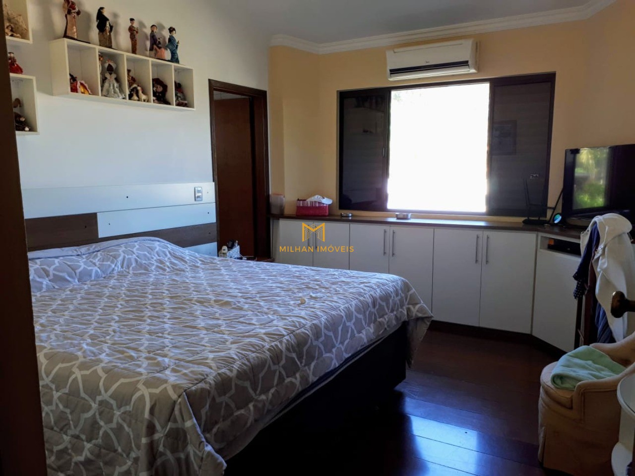 Casa de Condomínio à venda com 4 quartos, 450m² - Foto 13