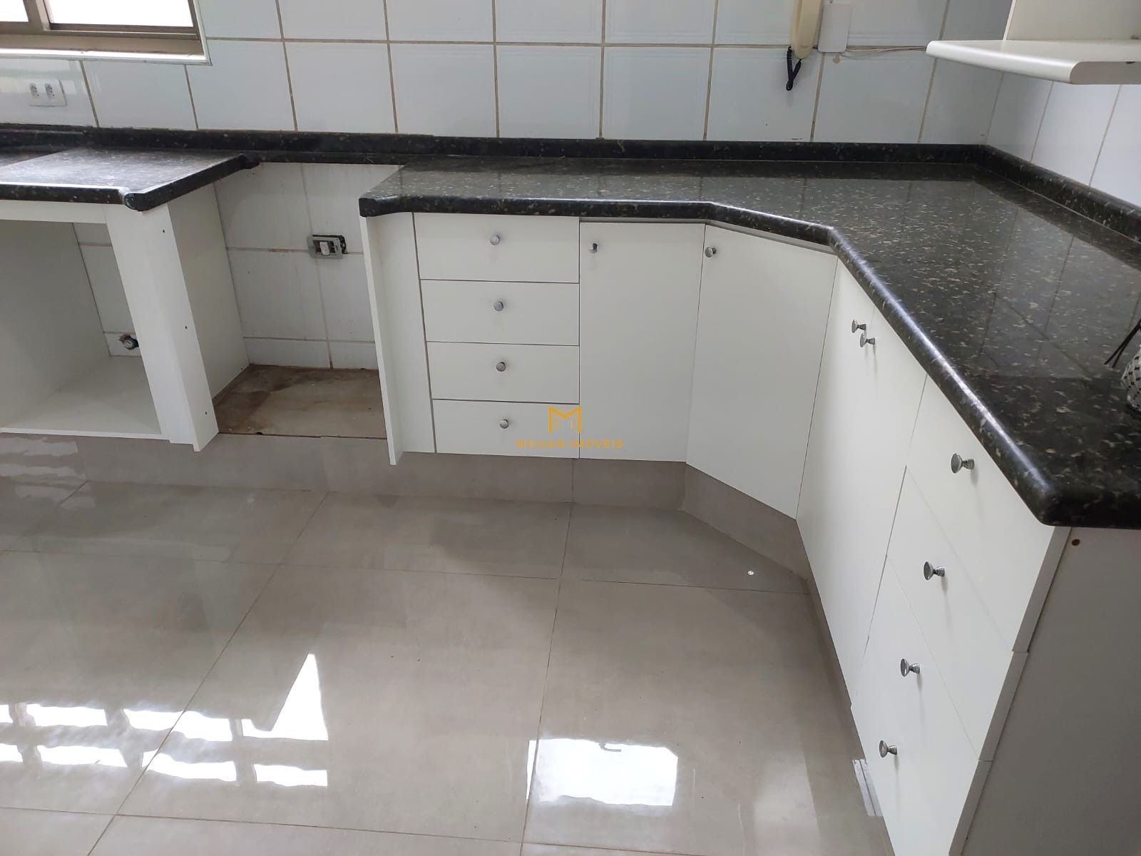 Casa à venda com 3 quartos, 288m² - Foto 7