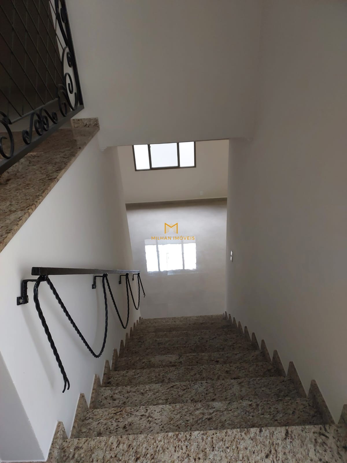 Casa à venda com 3 quartos, 288m² - Foto 12