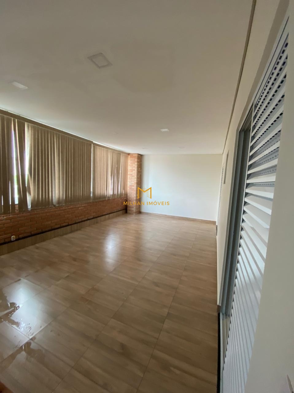 Casa à venda com 2 quartos, 150m² - Foto 17