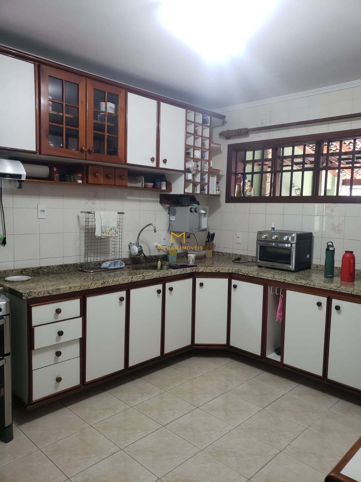 Casa à venda com 3 quartos, 213m² - Foto 6