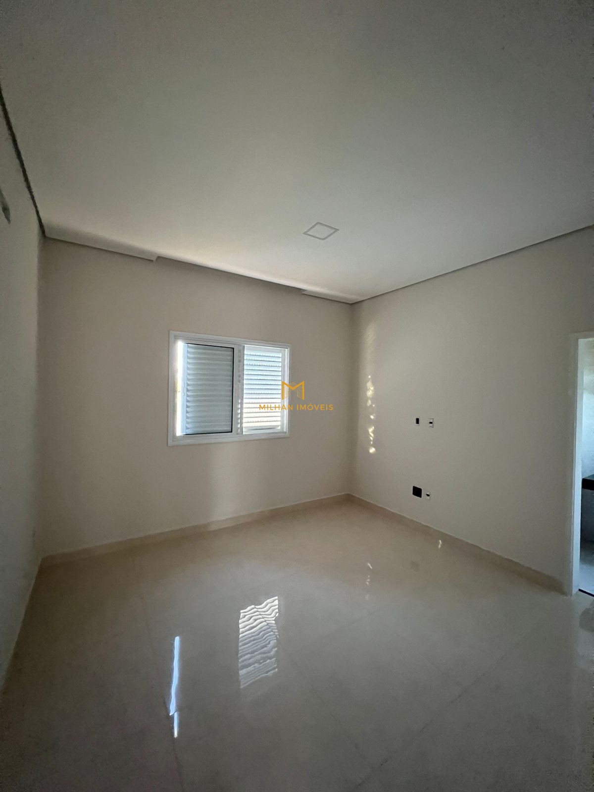 Casa à venda com 3 quartos, 1000m² - Foto 15