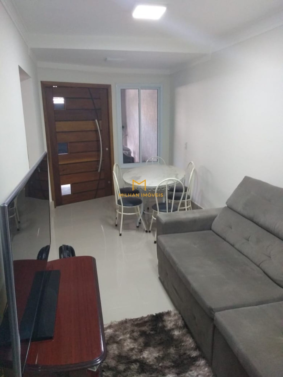 Casa à venda com 2 quartos, 125m² - Foto 2