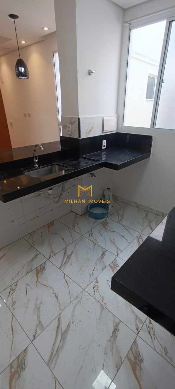 Apartamento à venda com 2 quartos, 42m² - Foto 6