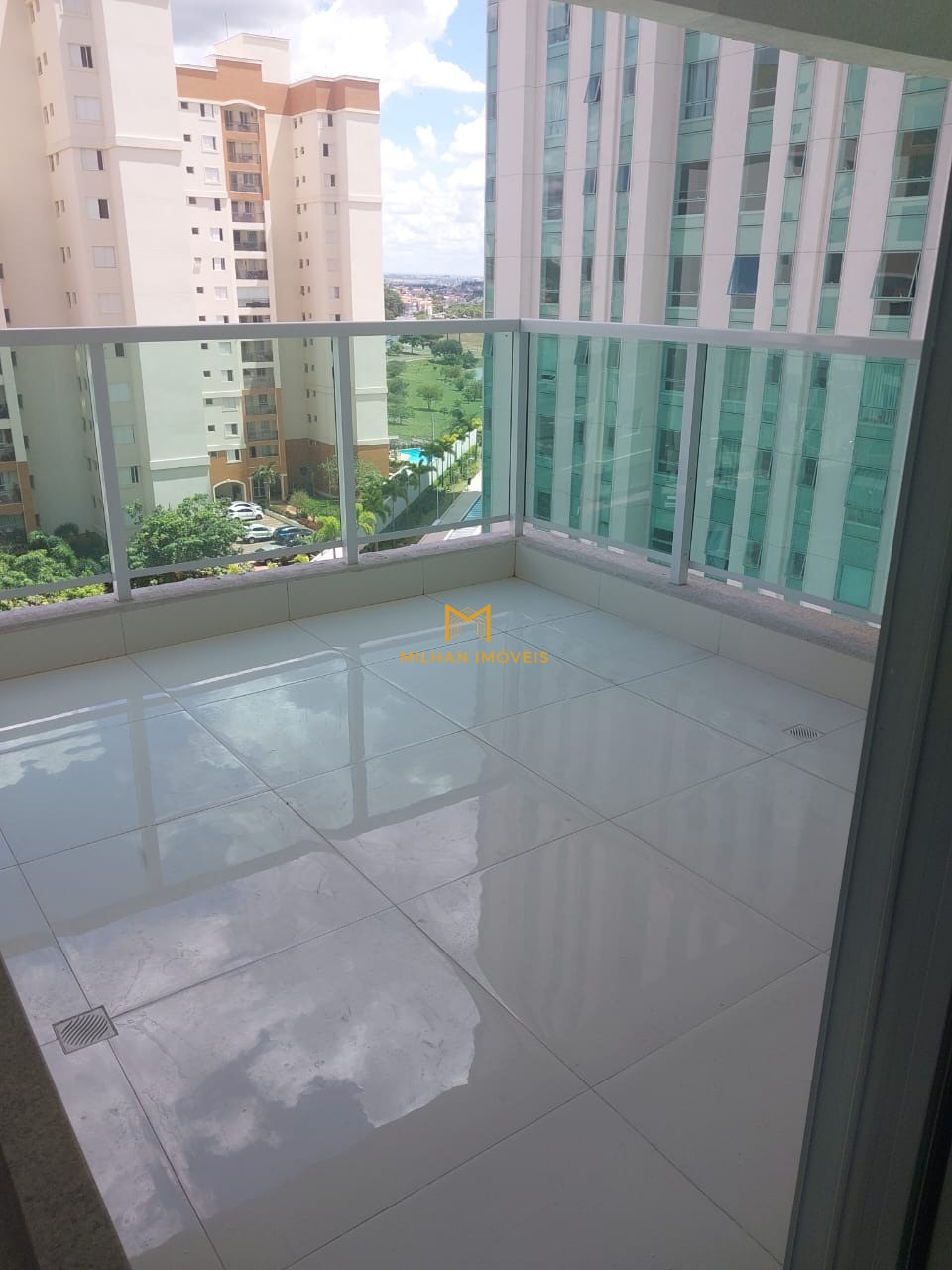 Apartamento à venda e aluguel com 3 quartos, 106m² - Foto 1