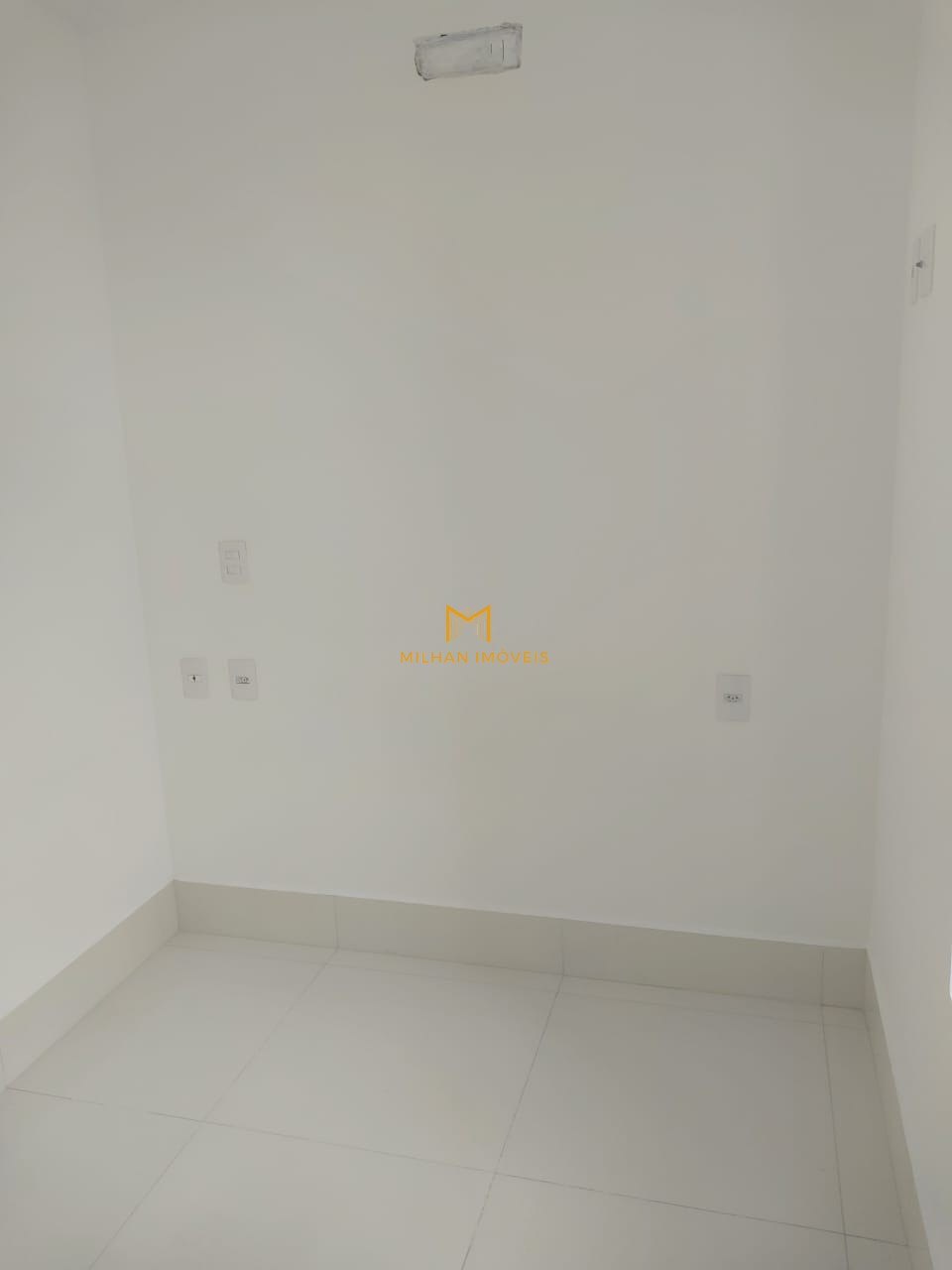 Apartamento à venda e aluguel com 3 quartos, 106m² - Foto 3