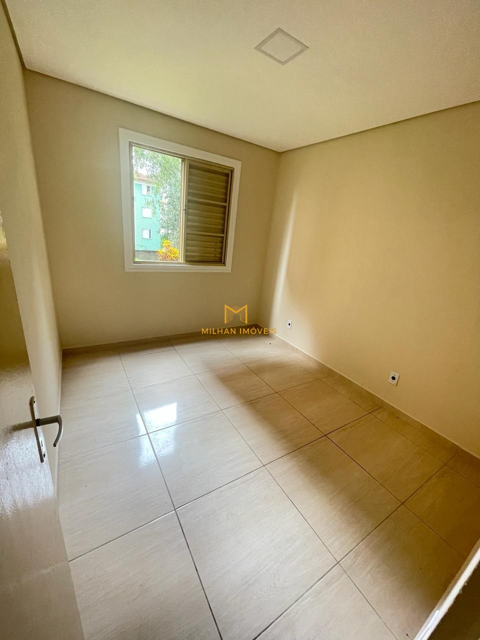 Apartamento para alugar com 2 quartos, 60m² - Foto 4