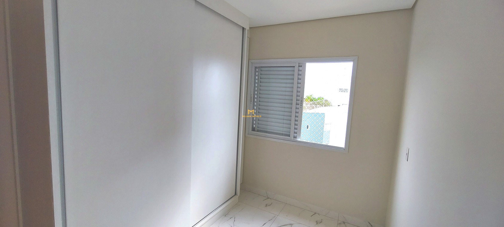 Apartamento à venda com 3 quartos, 80m² - Foto 4