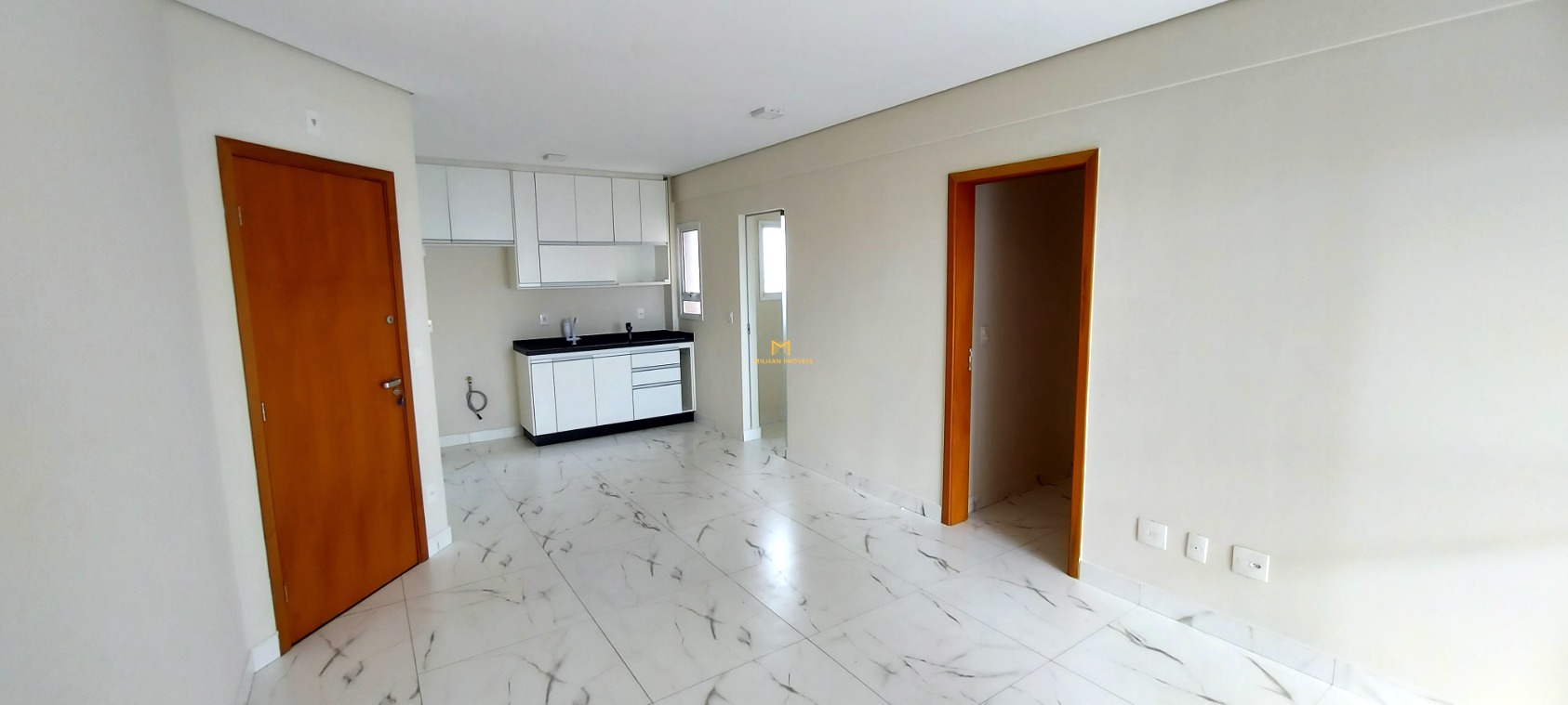 Apartamento à venda com 3 quartos, 80m² - Foto 1