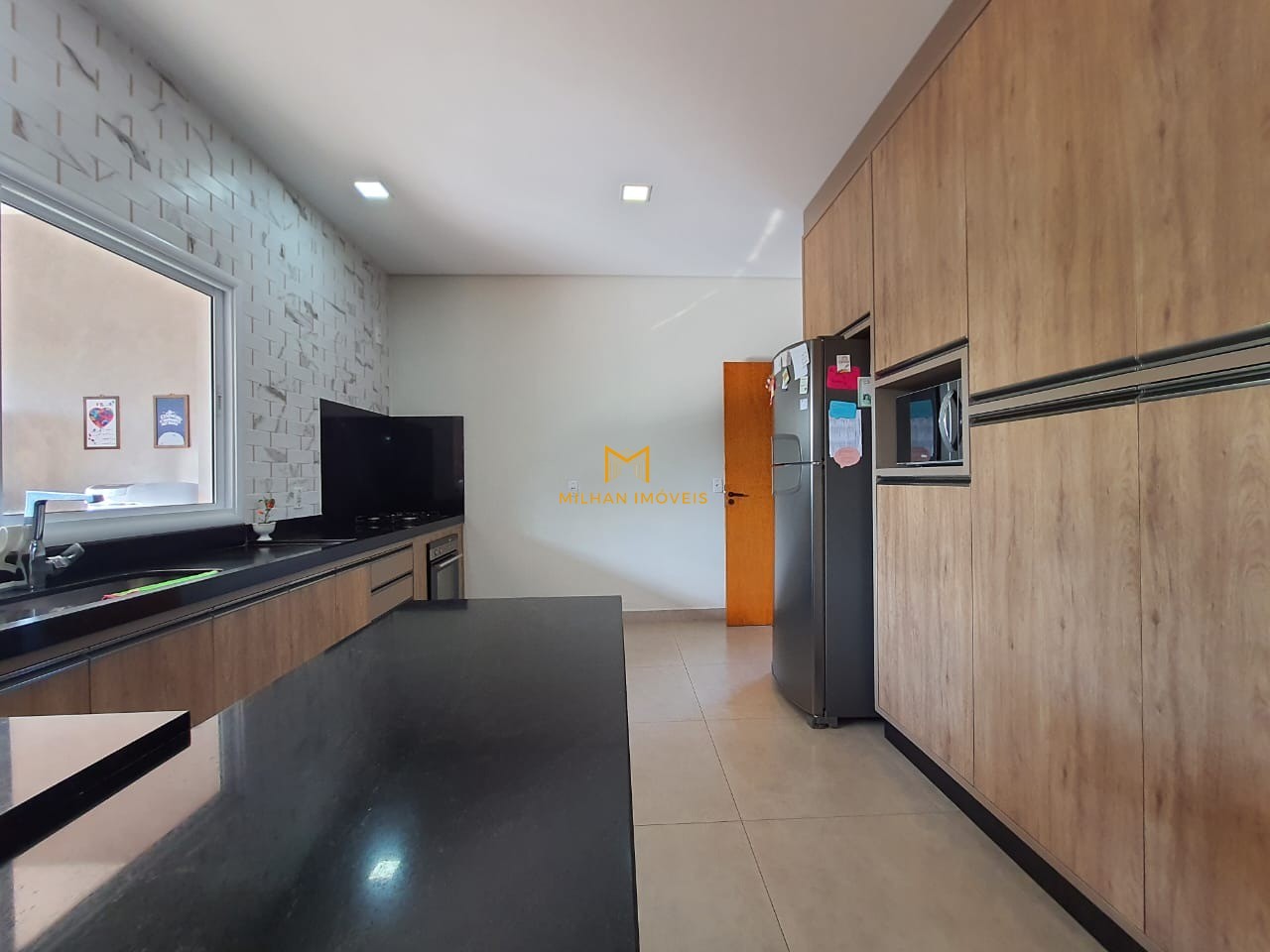 Casa de Condomínio à venda com 3 quartos, 325m² - Foto 10