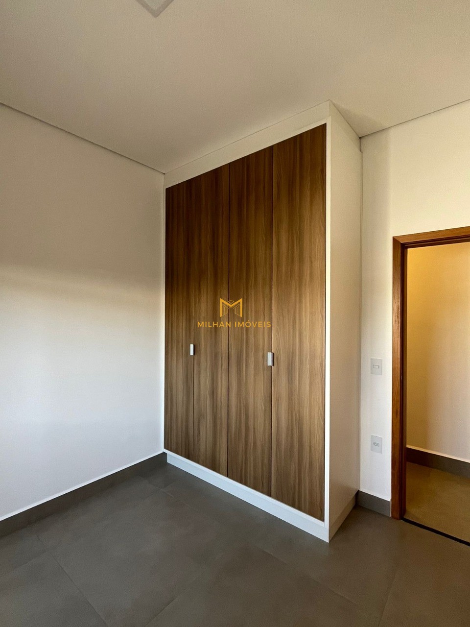 Casa à venda com 3 quartos, 200m² - Foto 6