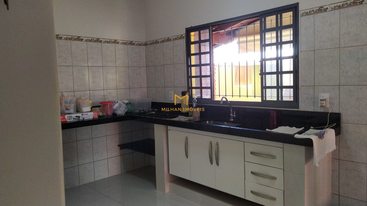 Chácara à venda com 2 quartos, 1000m² - Foto 18