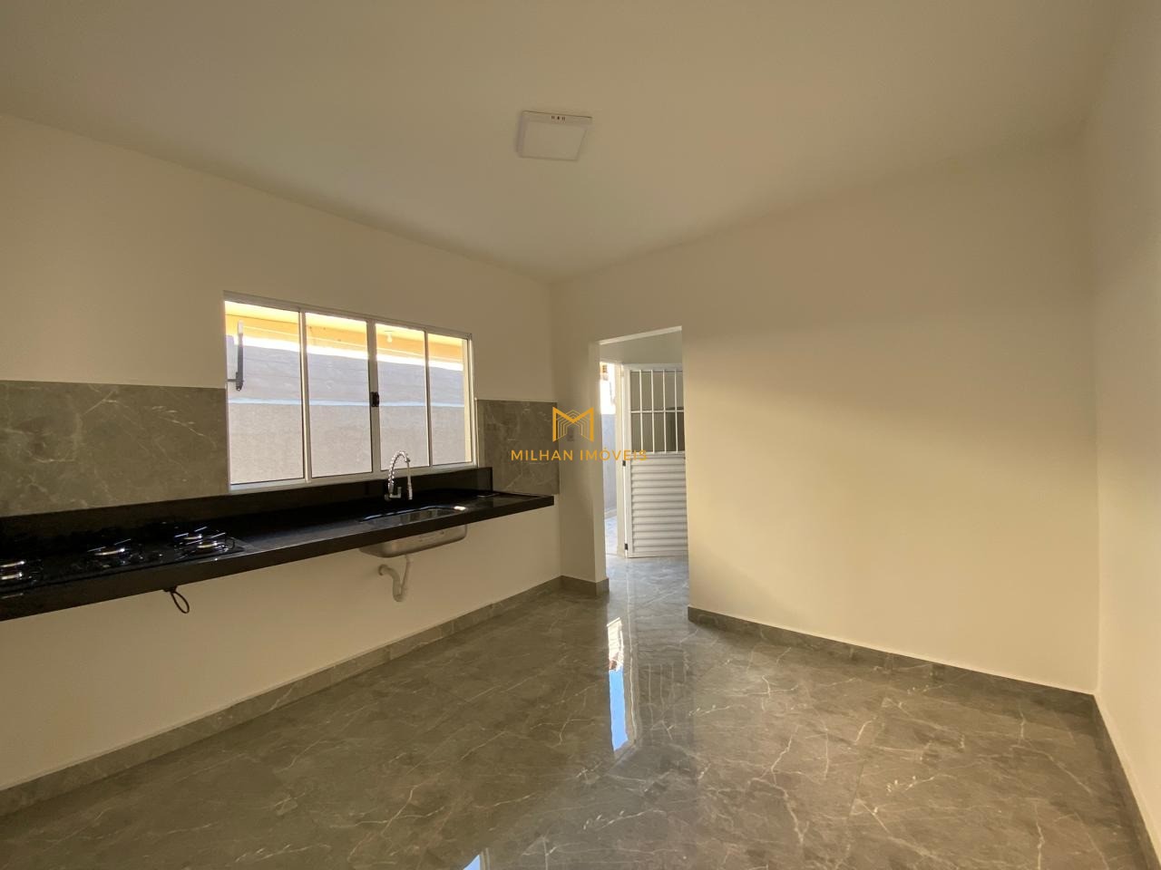 Casa à venda e aluguel com 2 quartos, 150m² - Foto 22