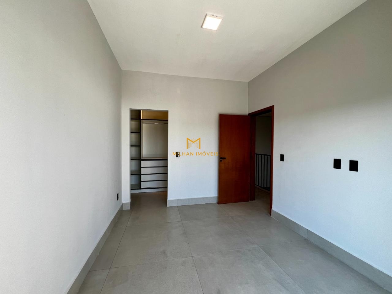 Casa de Condomínio à venda com 4 quartos, 203m² - Foto 3