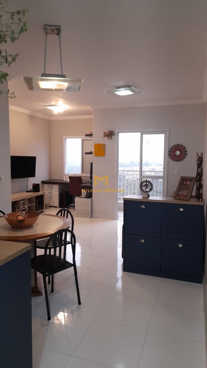 Apartamento à venda com 2 quartos, 68m² - Foto 4