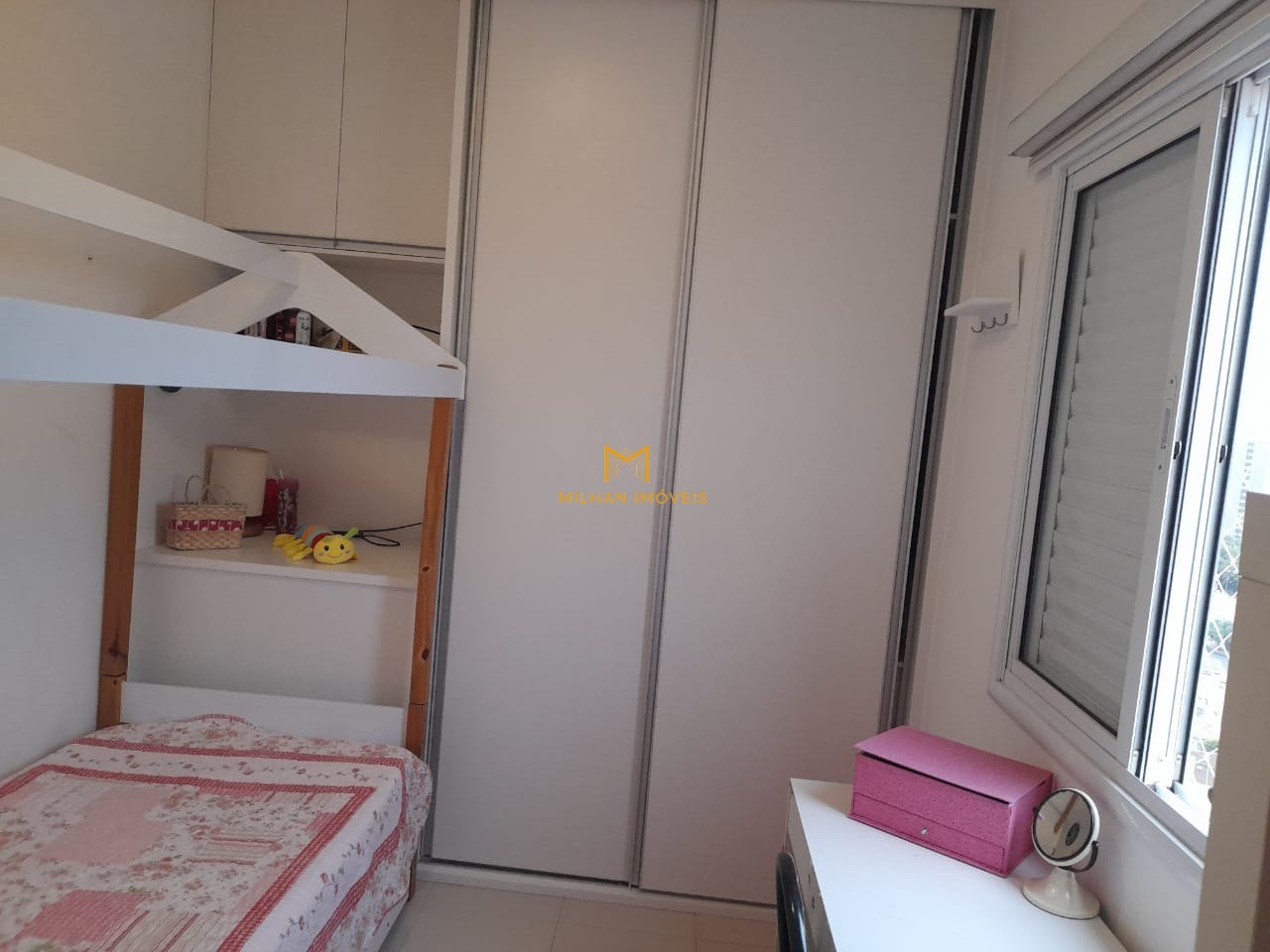 Apartamento à venda com 2 quartos, 68m² - Foto 13