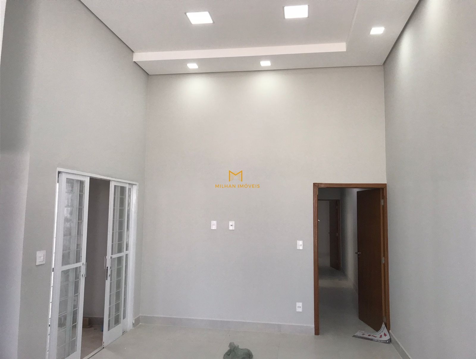 Casa à venda com 3 quartos, 175m² - Foto 2