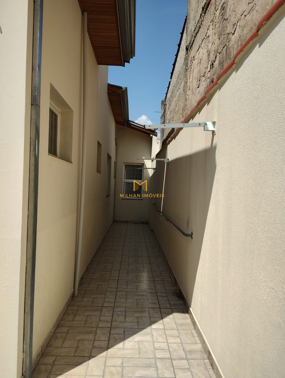 Casa à venda com 3 quartos, 300m² - Foto 26