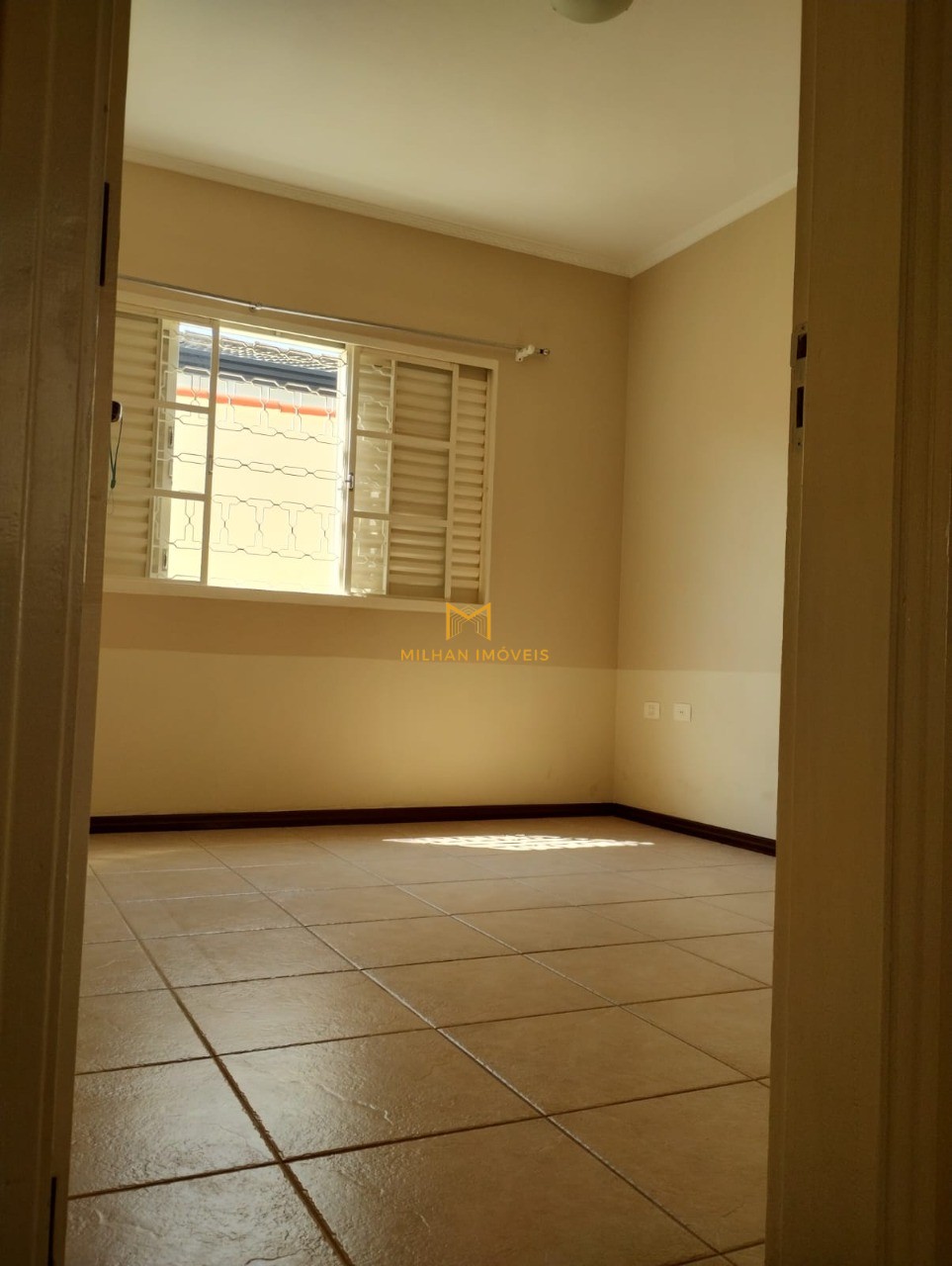 Casa à venda com 3 quartos, 300m² - Foto 18