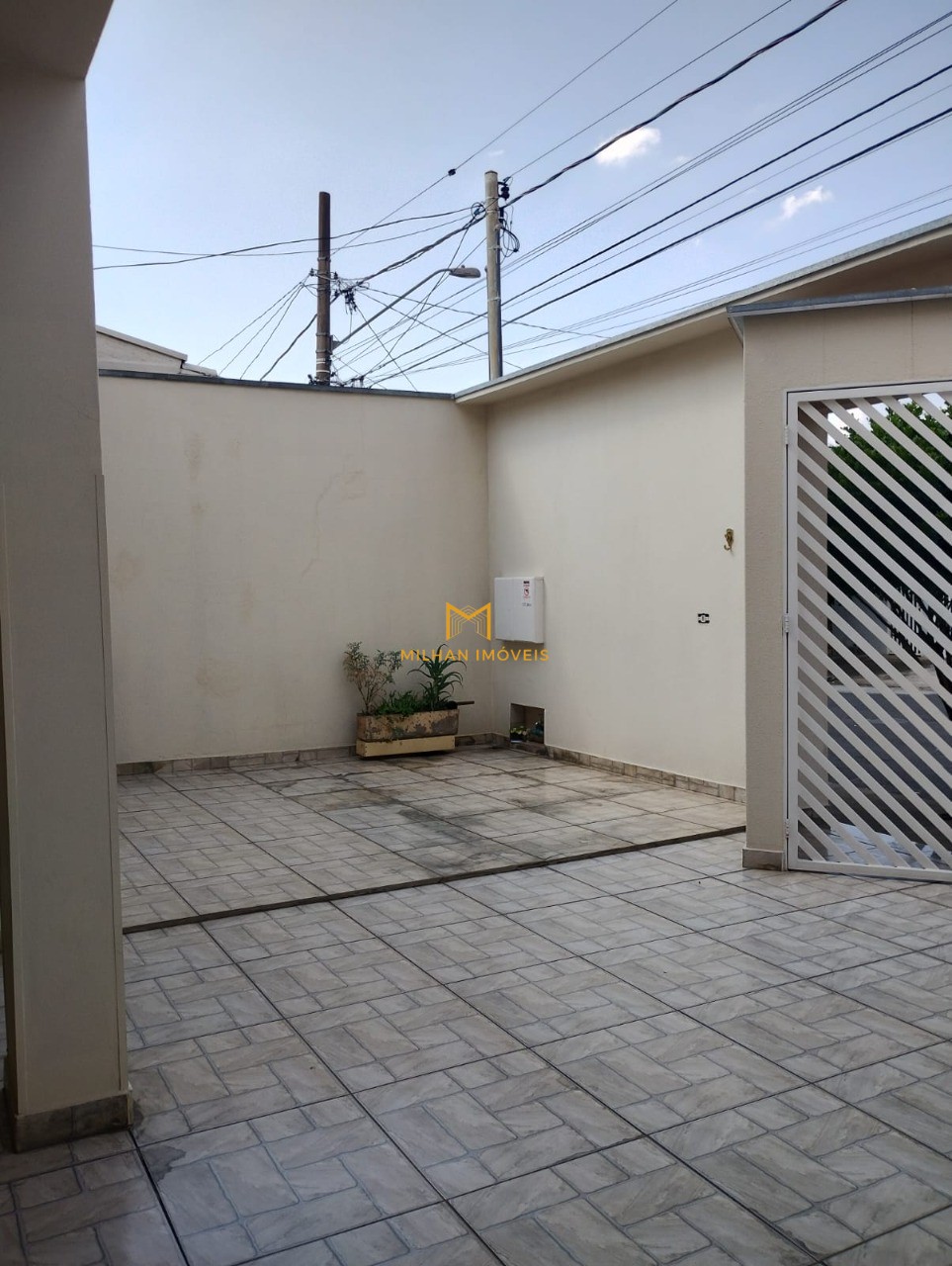 Casa à venda com 3 quartos, 300m² - Foto 4