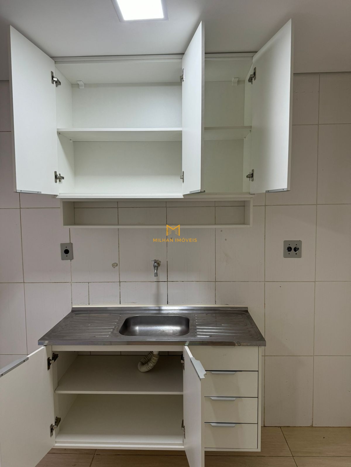 Apartamento para alugar com 2 quartos, 60m² - Foto 7