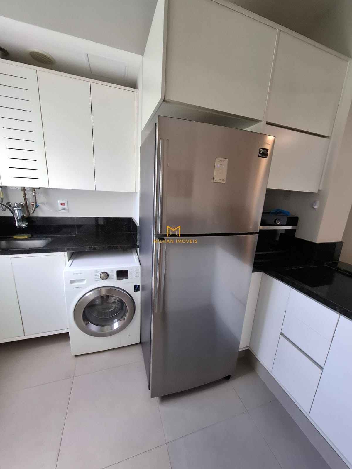 Apartamento para alugar com 2 quartos, 82m² - Foto 11