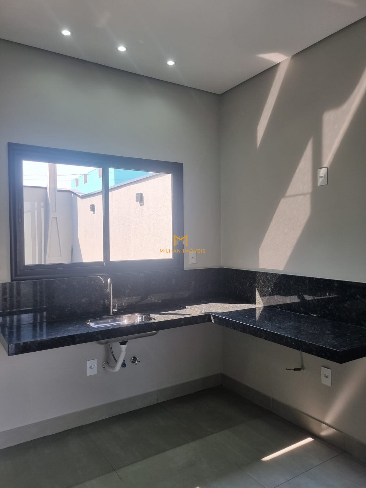 Casa, 2 quartos, 150 m² - Foto 11