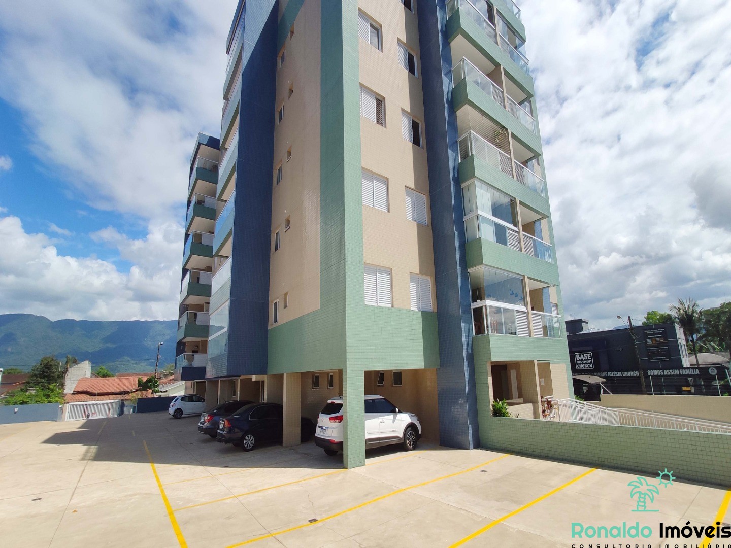 Apartamento à venda com 2 quartos, 68m² - Foto 22