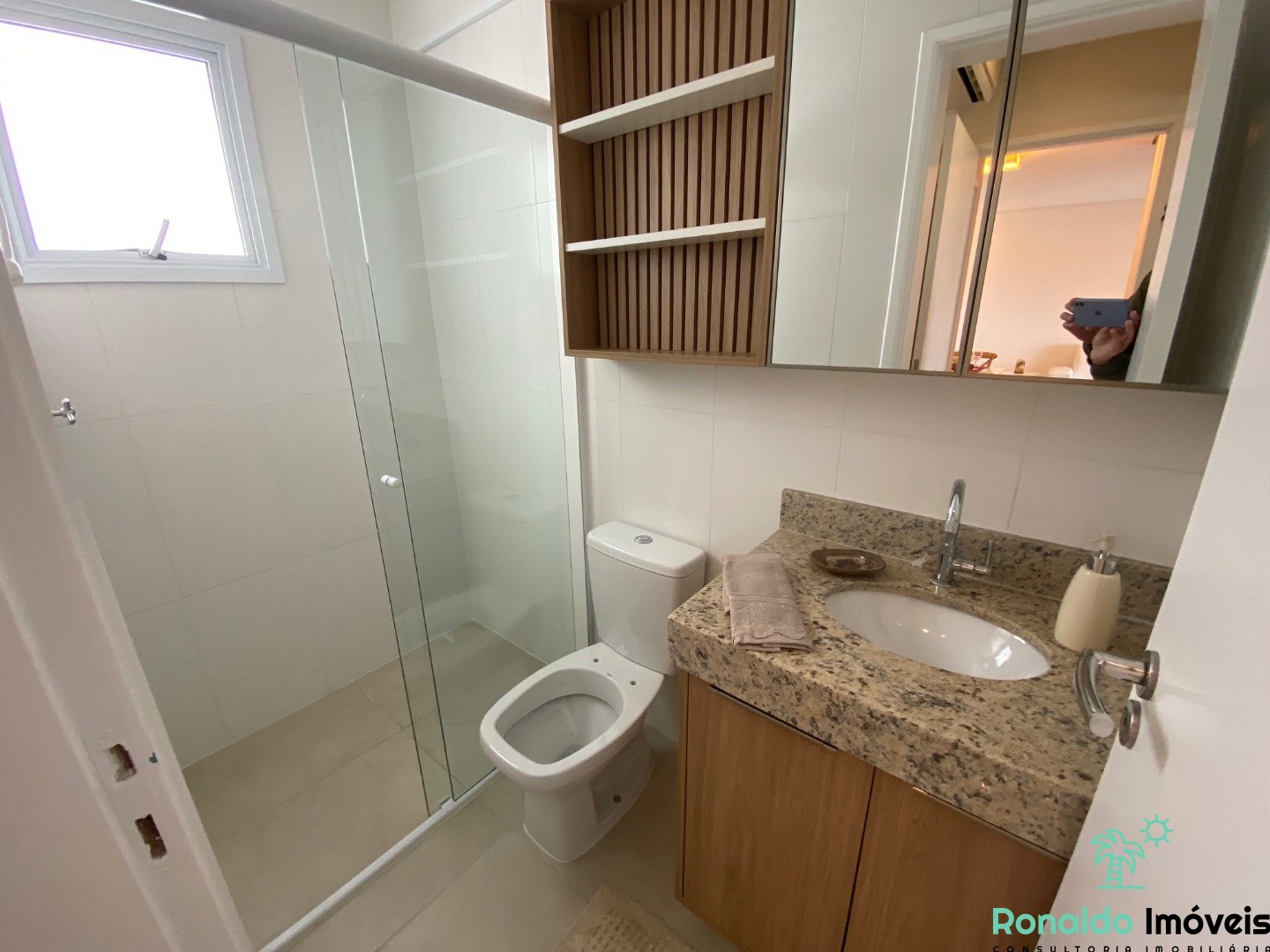 Apartamento à venda com 2 quartos, 76m² - Foto 13