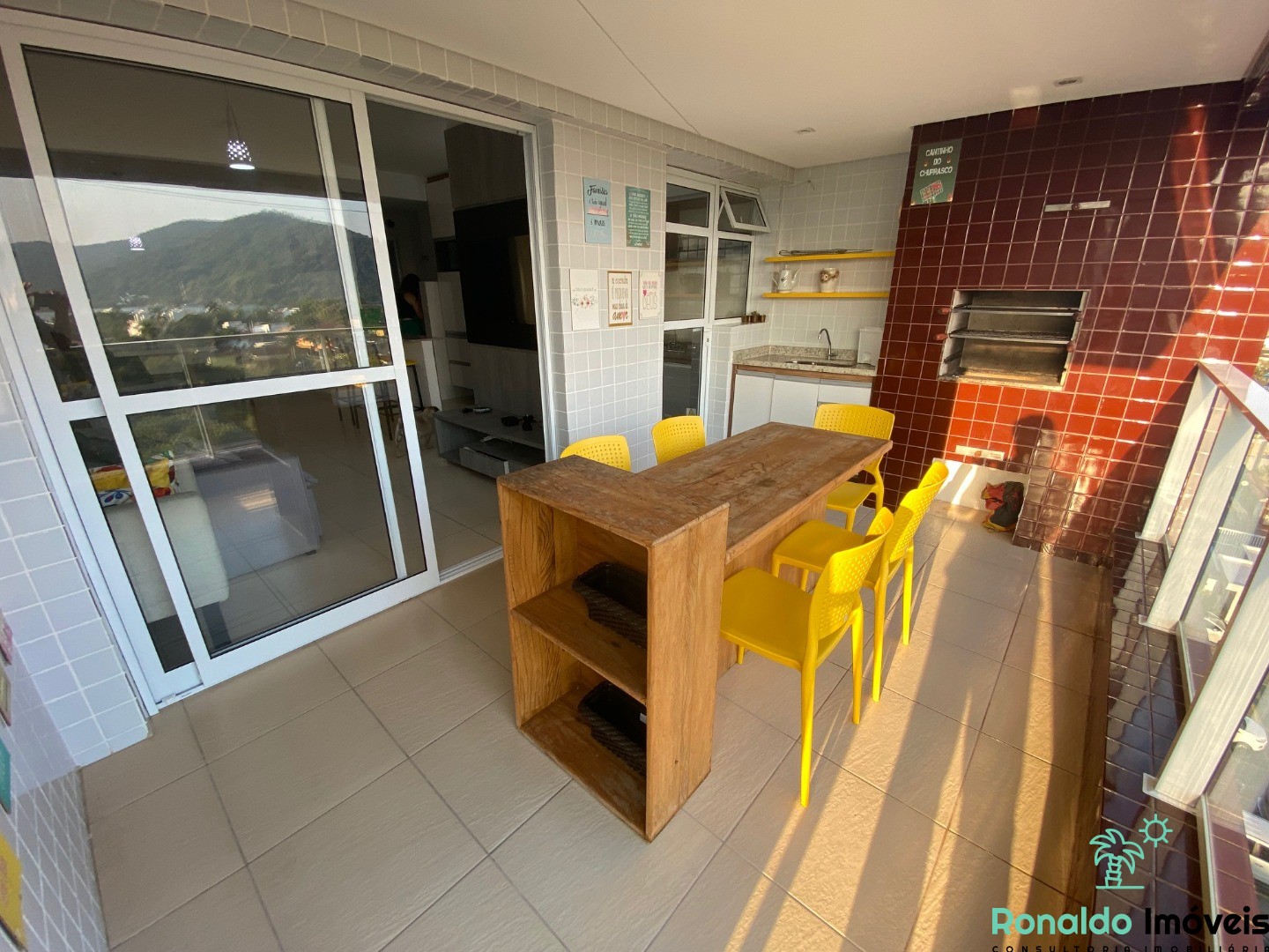 Apartamento à venda com 3 quartos, 91m² - Foto 3