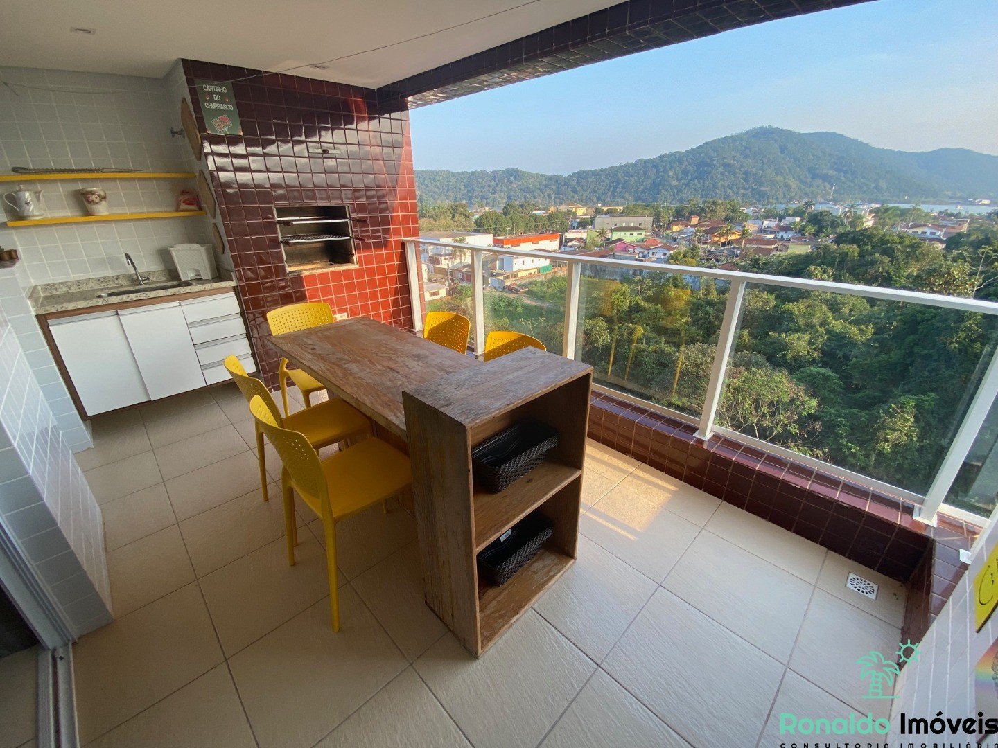 Apartamento à venda com 3 quartos, 91m² - Foto 2