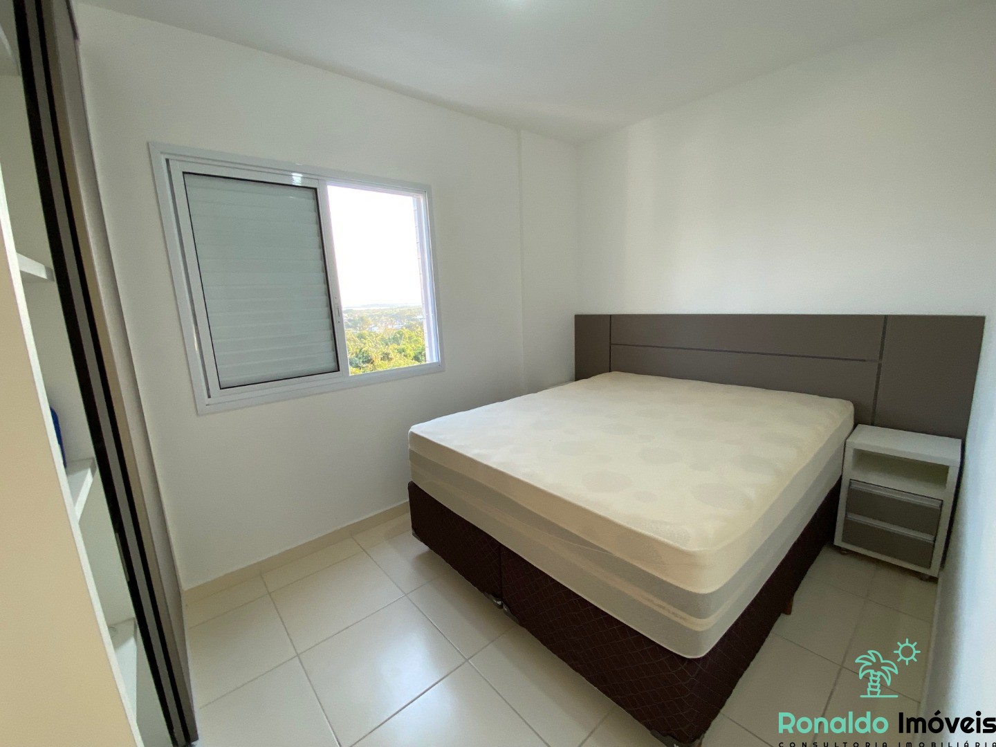 Apartamento à venda com 3 quartos, 91m² - Foto 13