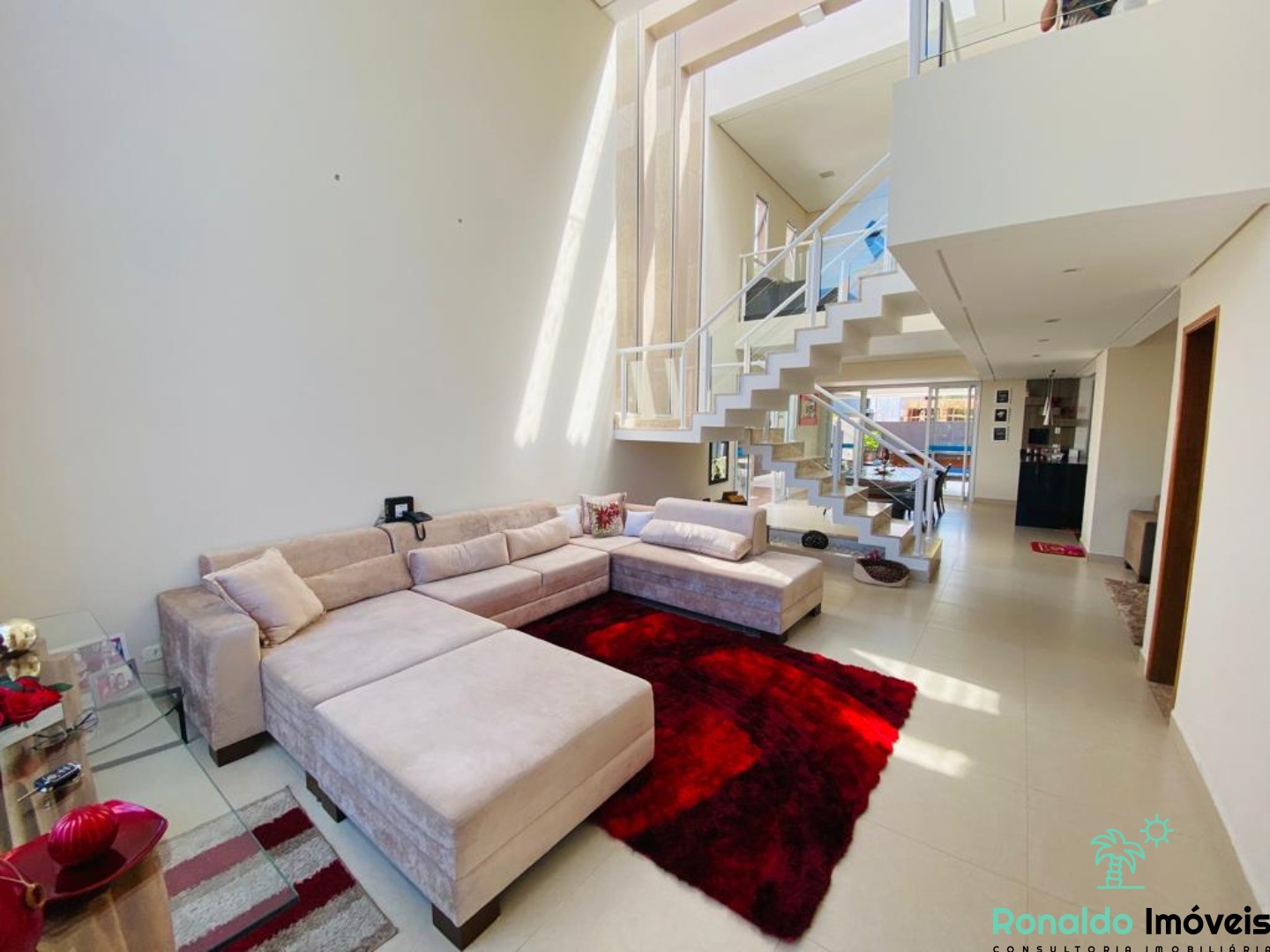 Casa à venda com 5 quartos, 319m² - Foto 3