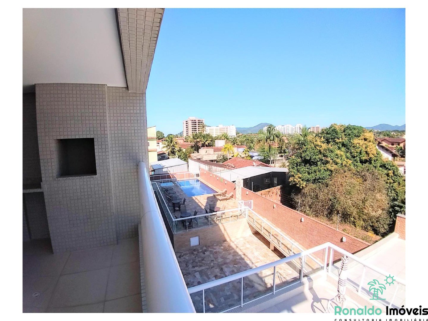 Apartamento à venda com 2 quartos, 79m² - Foto 2