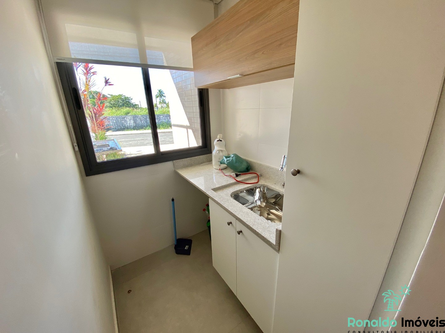 Apartamento à venda com 3 quartos, 118m² - Foto 13